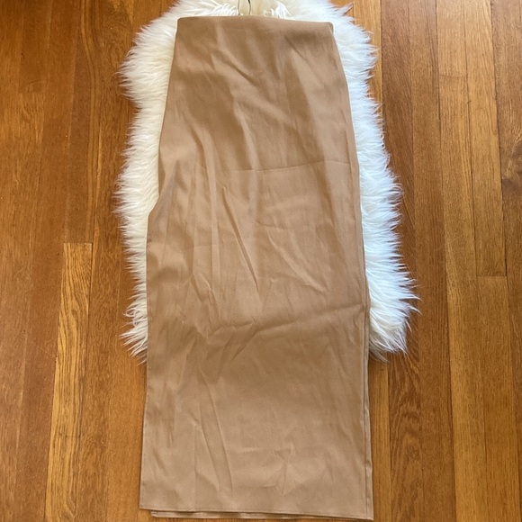 NWOT Zara Camel Side-Slit Stretch Maxi Skirt - Picture 8 of 10